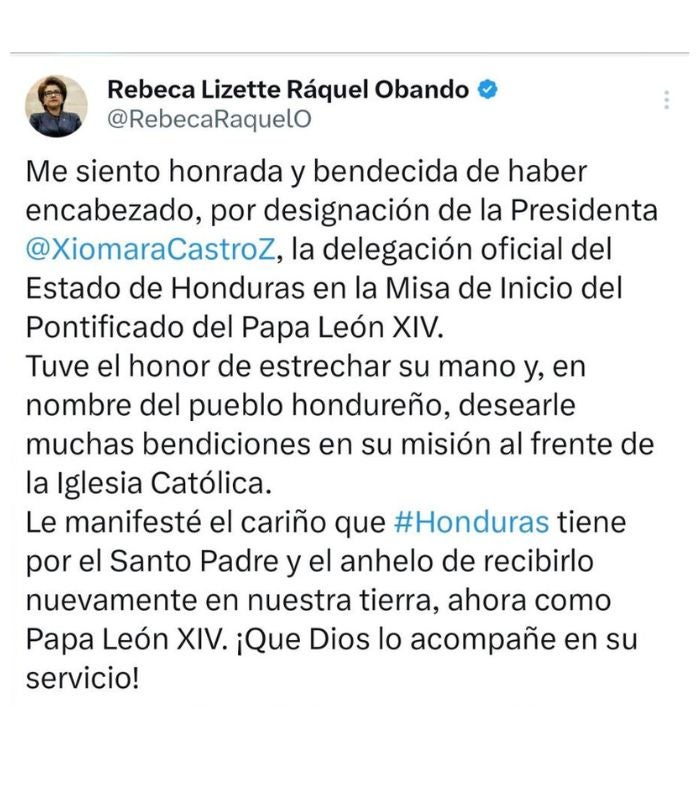 Raquel Obando misa inaugural del papa