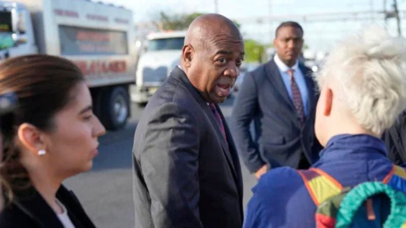 Arrestan alcalde en Estados Unidos