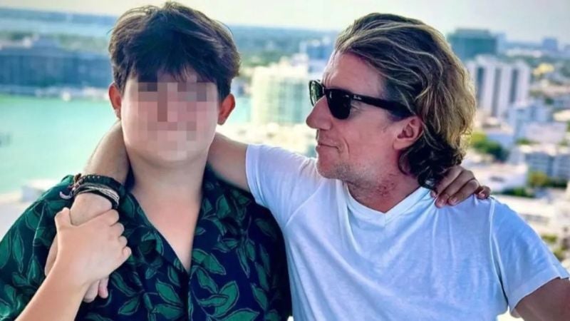 Paulina Rubio acusada abuso hijo
