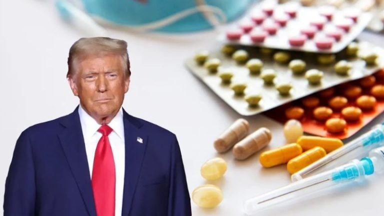 Trump anuncia reducción hasta de un 80 % a medicamentos
