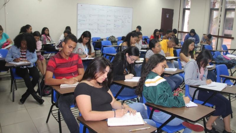 UNAH abre escuela de verano
