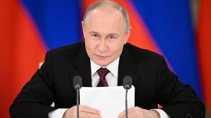 Putin propone a Ucrania celebrar negociaciones directas el 15 de mayo en Estambul