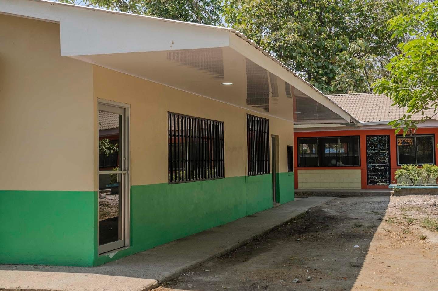 Escuela Antonio Vallejo.