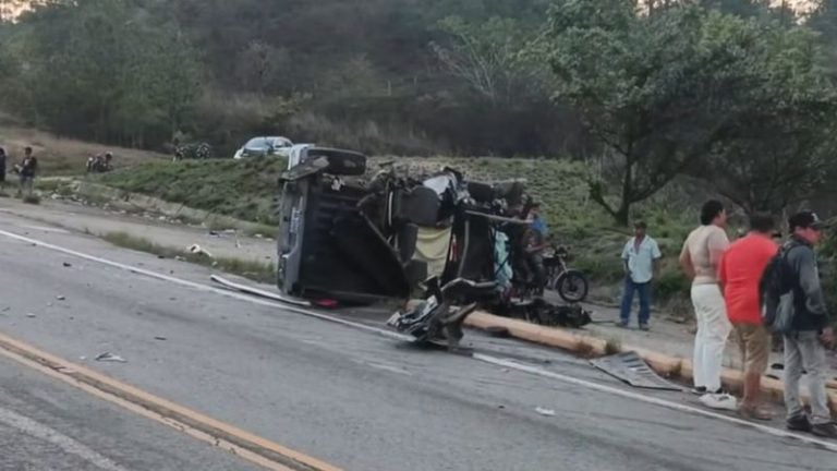 Triple colisión cobra una vida en Campamento, Olancho