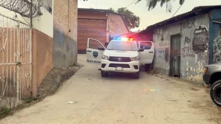 Asesinan a un hombre a machetazos en un encuentro entre amigos en Ocotepeque