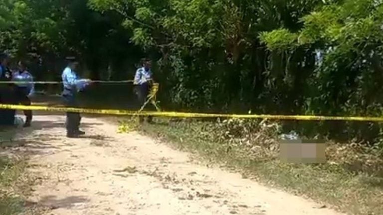 Hallan cadáver de hombre atado de pies y manos en Colón