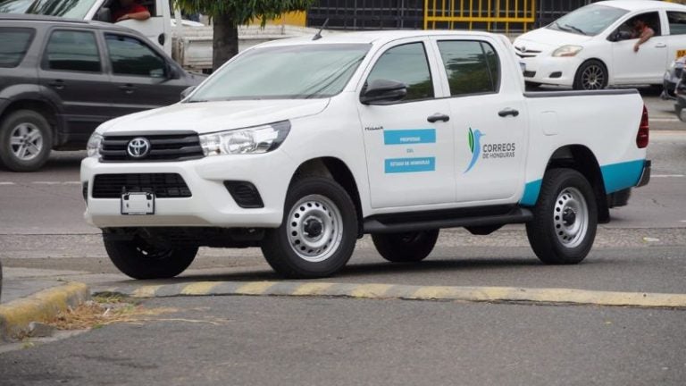 Gobierno destina L1,400 millones en lujosa flota vehicular