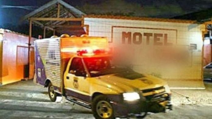 mujer muere asfixia acto sexual