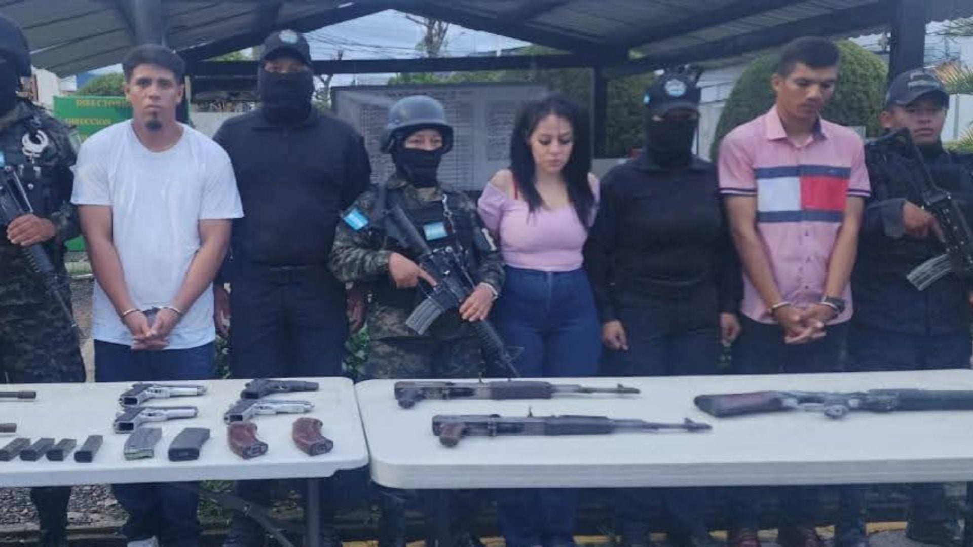 Armas