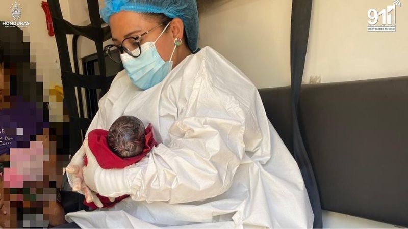 Bebé nació ambulancia Orica
