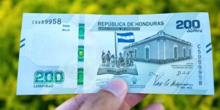 Cómo detectar un billete falso de 200 lempiras