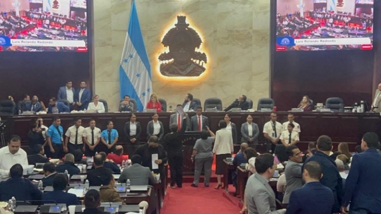 Congreso vuelve a fallar en aprobación de la CICIH