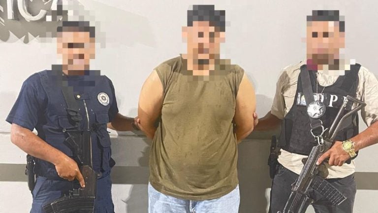 Capturan a hombre acusado de abusar sexualmente de su sobrina de 14 años