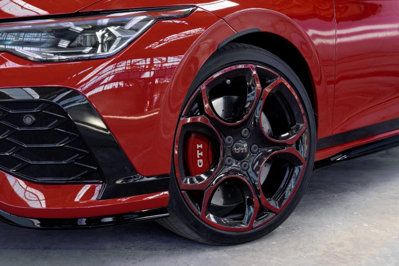 Volkswagen lanza el Golf GTI Edition 50