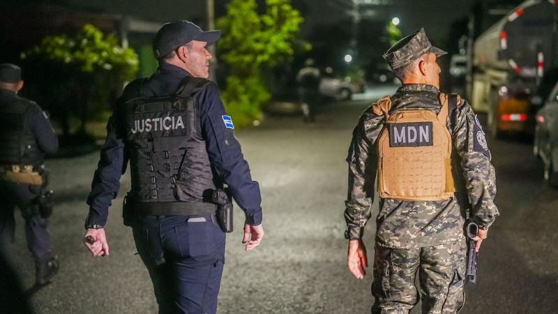 Cerco militar El Salvador 1