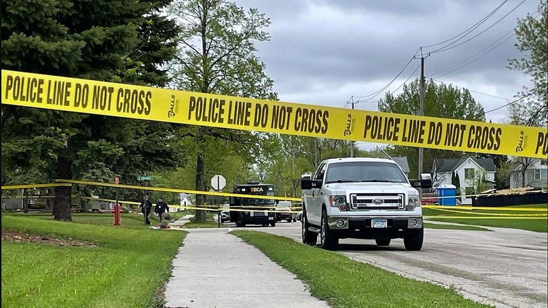 FBI sospechoso doble atentado político Minnesota