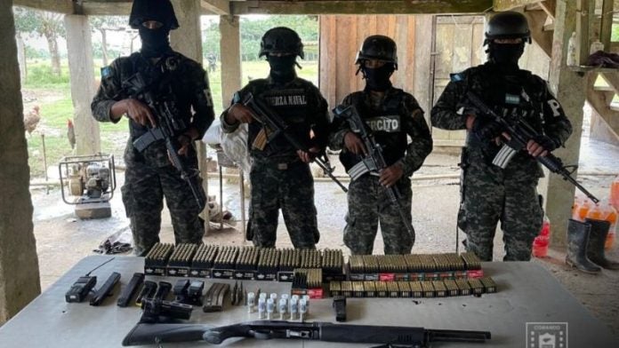 Armas allanamiento Gracias Dios