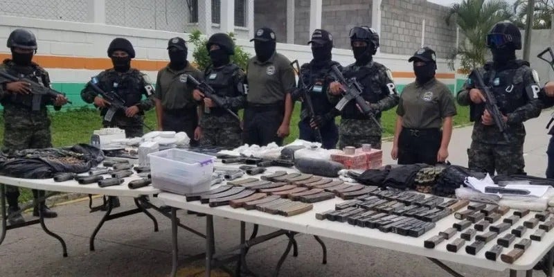 Incineran más de 1900 paquetes de droga
