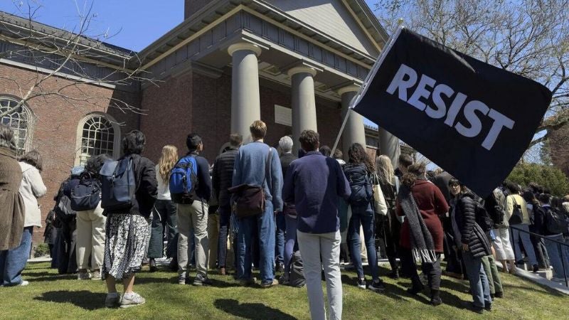 EEUU reanuda visas estudiantes