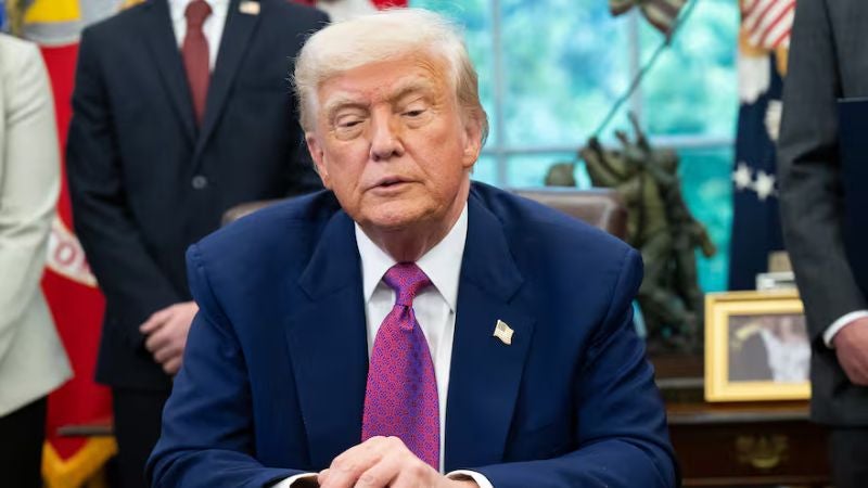 Trump visitas legisladores centros de migrantes