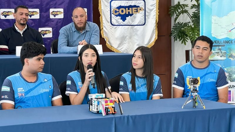 Jóvenes hondureños STEM