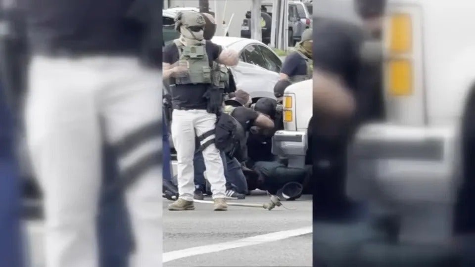 Padre de tres marines ICE en California