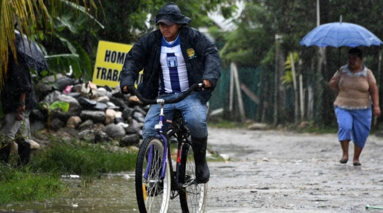 No guarde la sombrilla: las lluvias seguirán este miércoles en Honduras