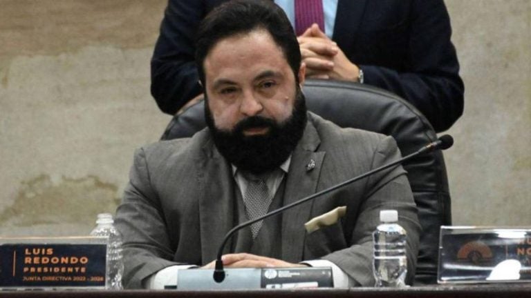 Revelan existencia de un búnker presidencial anexo a la oficina de Luis Redondo