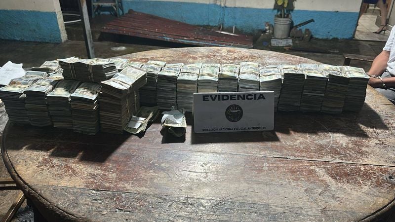 Millones de dólares decomisados