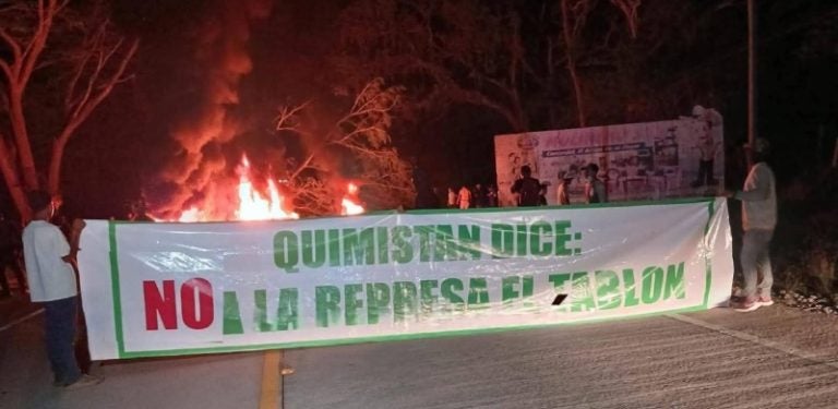 Pobladores de Quimistán se toman carretera CA-4