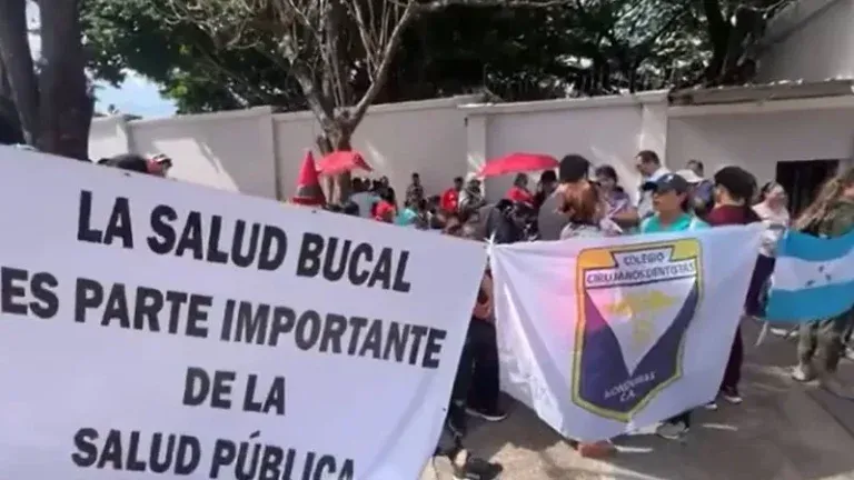 ¡Vuelve la atención dental! Odontólogos suspenden protestas tras acuerdo con gobierno