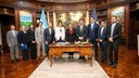 reunion-presidenta-castro-kristi-noem-1