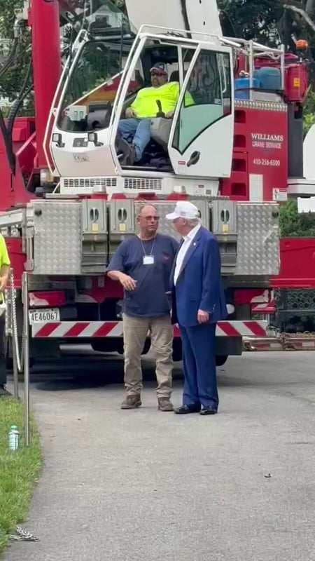 Operador de grúa se queda dormido Casa Blanca