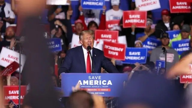 Trump asegura haber dado el golpe de gracia