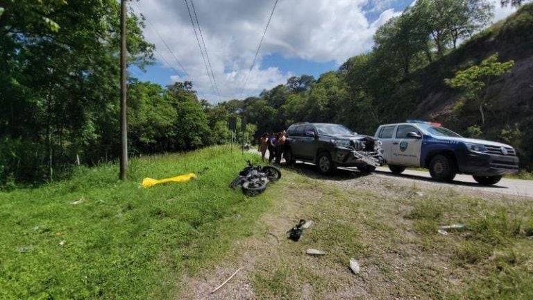 Joven motociclista muere en trágico accidente vial en Santa Rosa de Copán