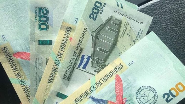 Billetes falsos en Honduras