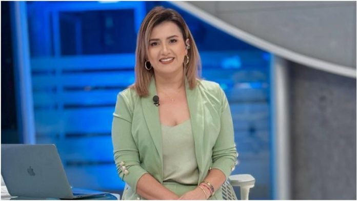 Cesia Mejía regalo
