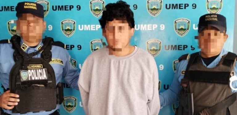 Capturan en el aeropuerto Ramón Villeda Morales a deportado prófugo por narcotráfico