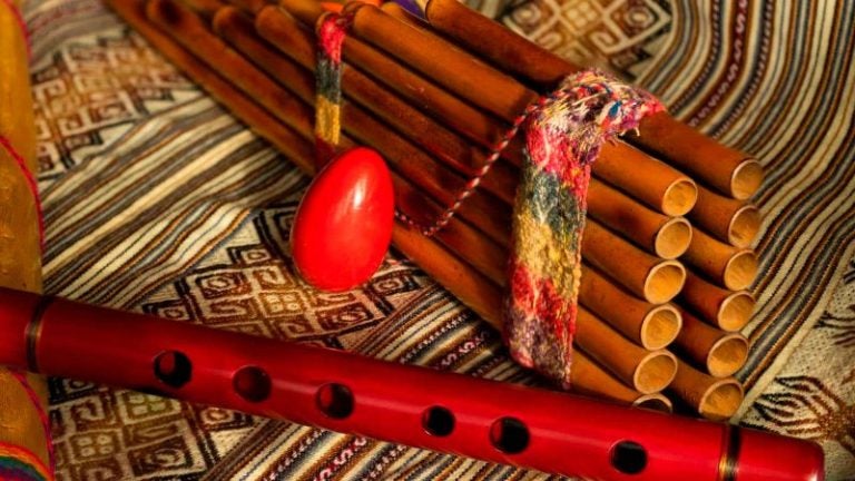Impulsan proyecto para rescatar identidad de instrumentos musicales autóctonos