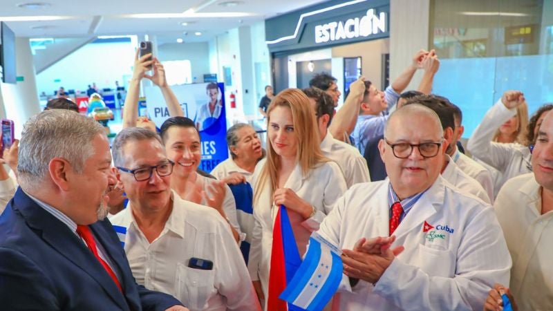 Incertidumbres por paradero de médicos cubanos