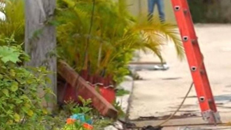 Hombre muere electrocutado en residencial de Valle de Ángeles, FM