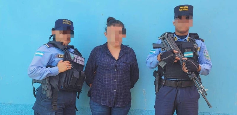 Detienen a hondureña por robo en Villanueva