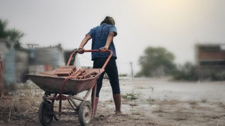 Casi la mitad de niños en Honduras es víctima del trabajo infantil