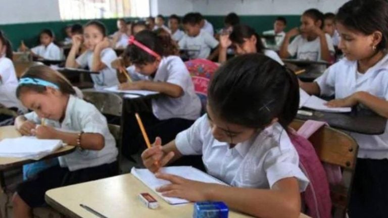 ¿Cuándo se van de vacaciones los docentes y estudiantes en Honduras?