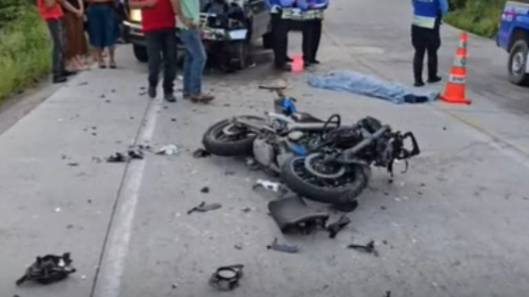 Motociclista pierde la vida tras impactar de frente contra un pick-up en Copán
