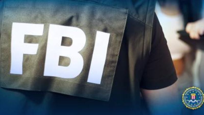 Alerta FBI mensajes desconocidos