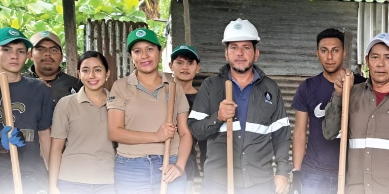Alianza entre Cenosa y Hábitat Honduras transforma hogares de 500 familias