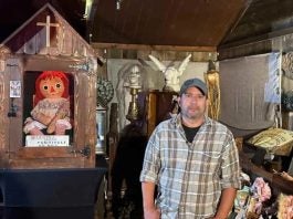 Muere cuidador de la muñeca "Annabelle"