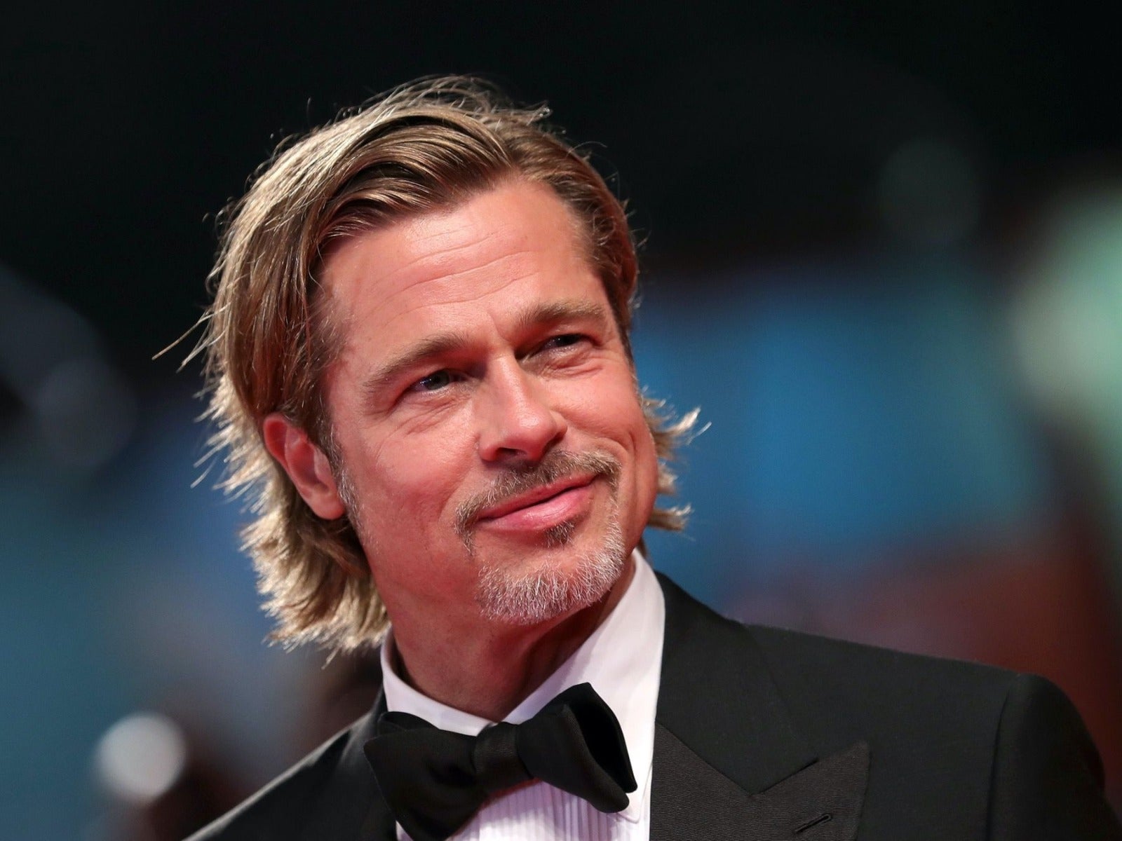 Brad Pitt experiencia homosexual