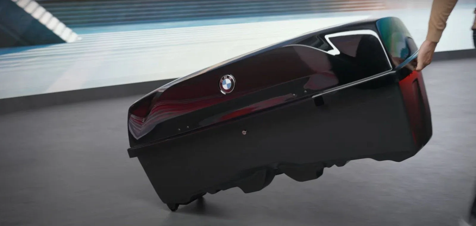 BMW presenta su cofre extensible